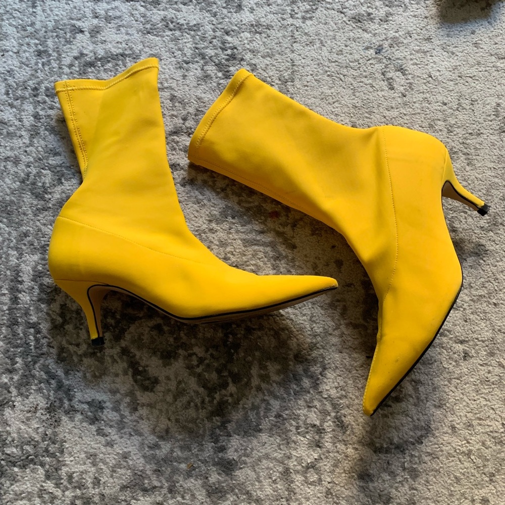 Zara yellow sock booties